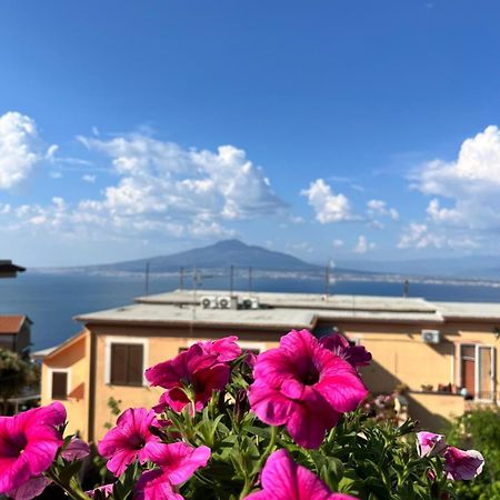 Elisabeth Seaview Apartments Sorrento Coast Vico Equense Buitenkant foto