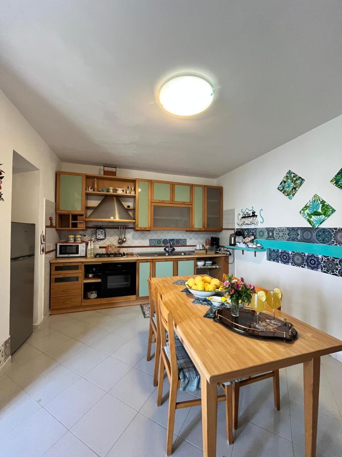 Elisabeth Seaview Apartments Sorrento Coast Vico Equense Buitenkant foto