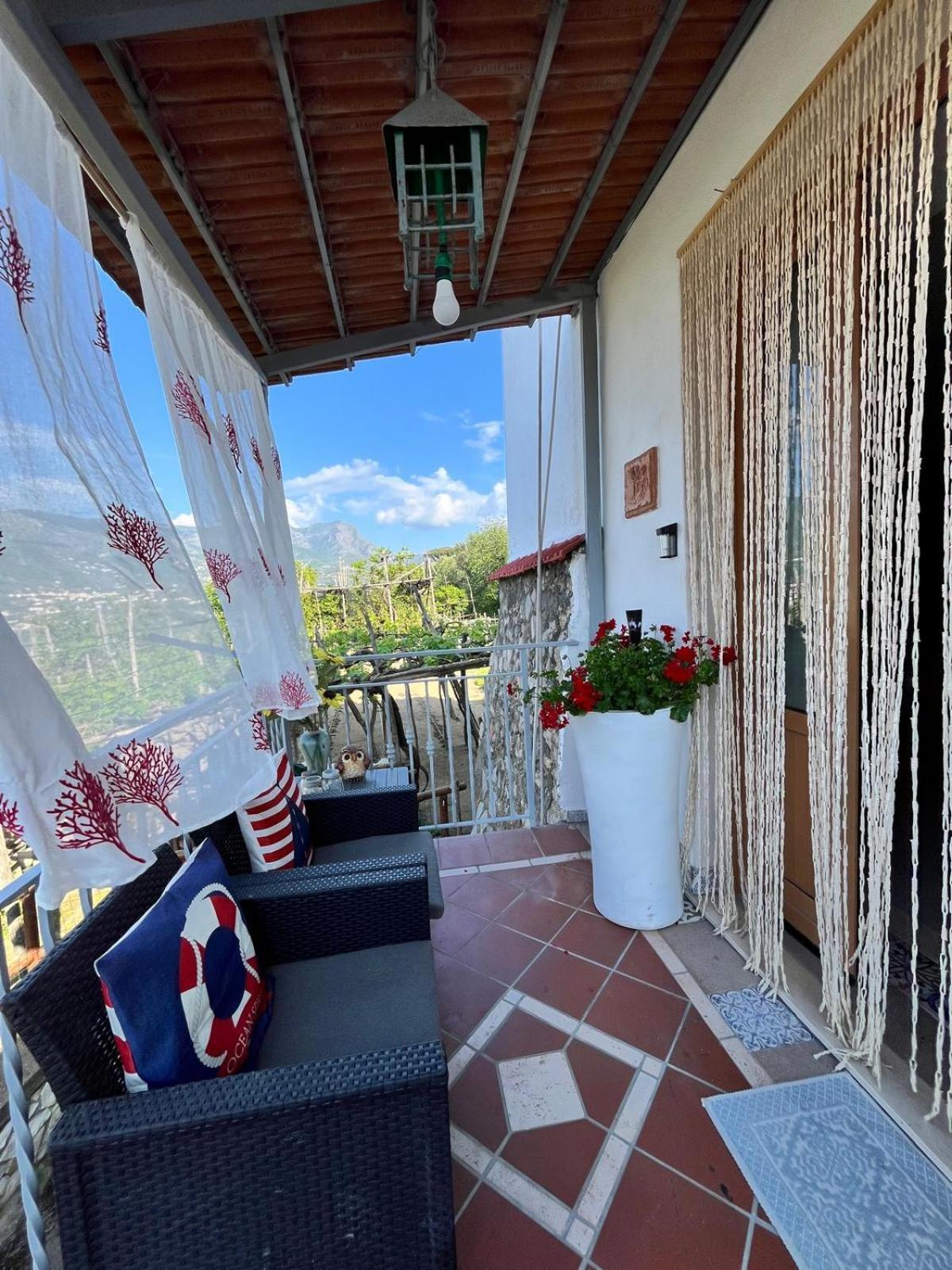 Elisabeth Seaview Apartments Sorrento Coast Vico Equense Buitenkant foto