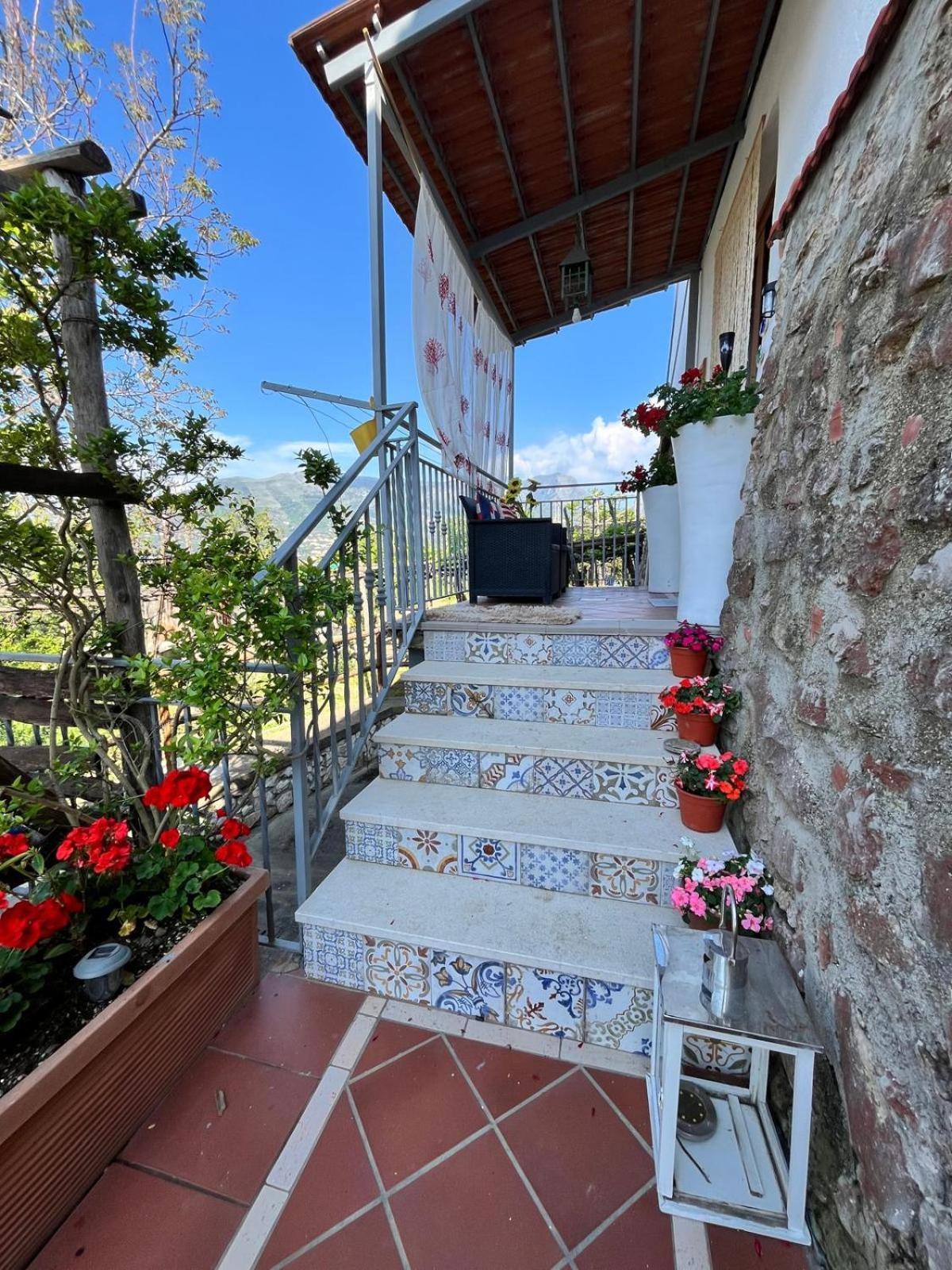Elisabeth Seaview Apartments Sorrento Coast Vico Equense Buitenkant foto