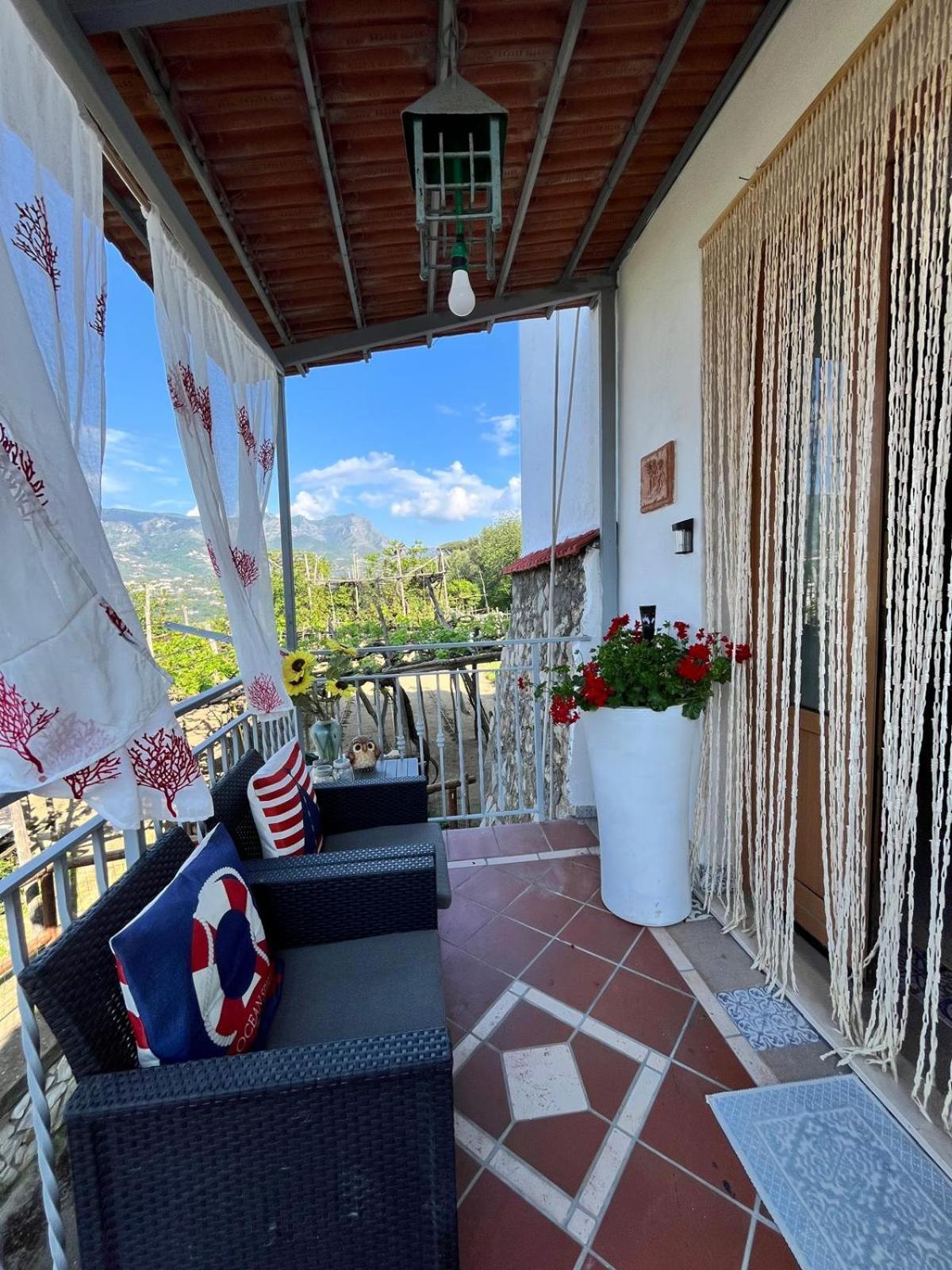 Elisabeth Seaview Apartments Sorrento Coast Vico Equense Buitenkant foto